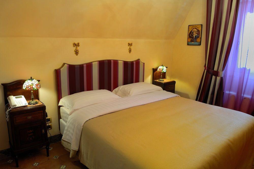 Hotel Villa Dorata Nicolosi Eksteriør bilde